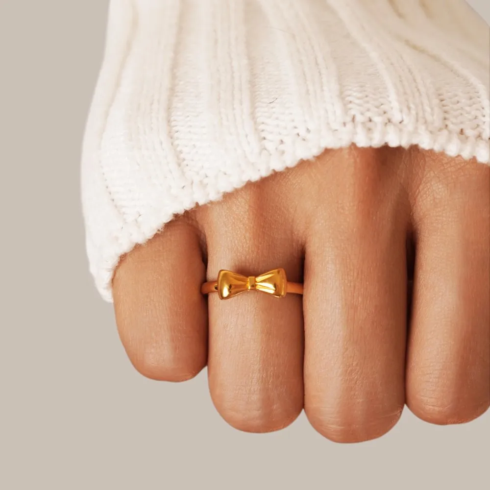 Ellie Gold Bow Ring