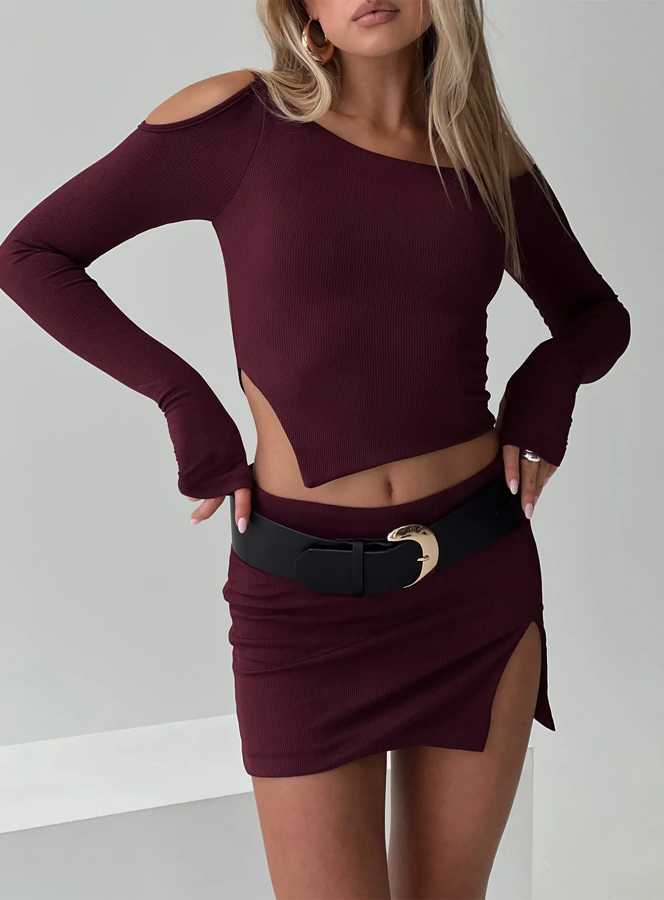 Jalis One Shoulder Set Burgundy