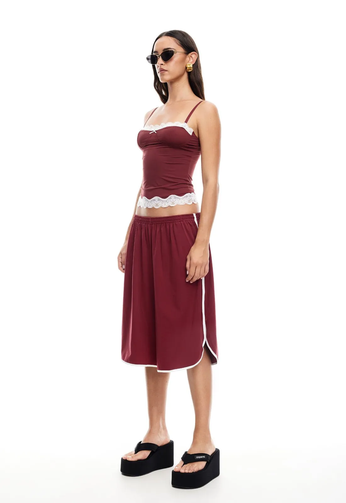 SPECTATE SHORT - BURGUNDY